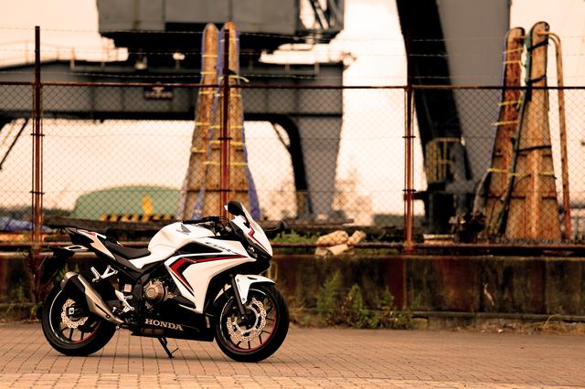 画像3: ツーリングもタンデムもCBR400Rのほうがいい