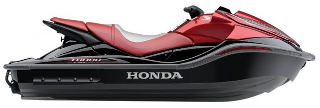 画像: 2008年型アクアトラックスF15Xは、水冷4ストローク1,470cc並列4気筒+ターボを搭載。最高出力は200馬力を発生しました。 jetskitips.com