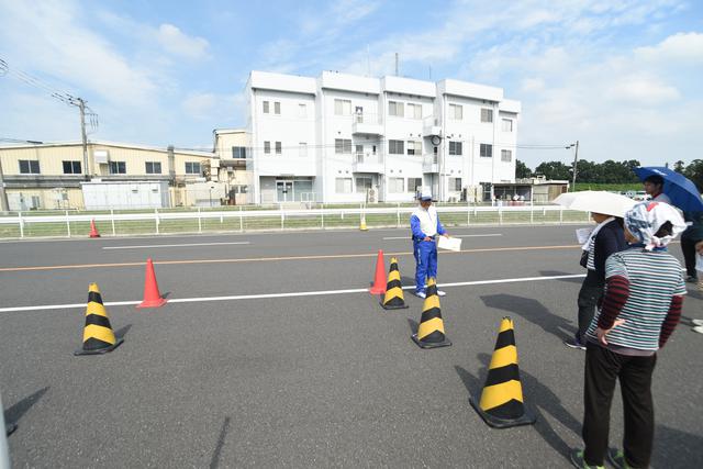 画像1: 実践!ハンドル操作は意外とシンプルだった・・・!?