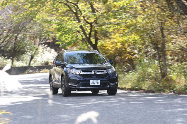 画像: ハイブリッドのWLTP燃費はハイブリッドEX/EXマスターピース FFが21.2km/L、ハイブリッド EX/EXマスターピース 4WDが20.2km/Lとなる。ハイブリッドシステムはホンダ独自の3モードを瞬時に切り替える「スポーツハイブリッドi-MMD」を採用する。