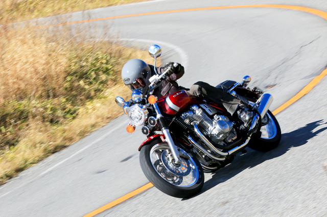 画像7: CB1100EXは『バイクと一緒に走る』バイク