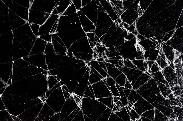 画像: お湯をかけると最悪ガラスが割れてしまうことも……
