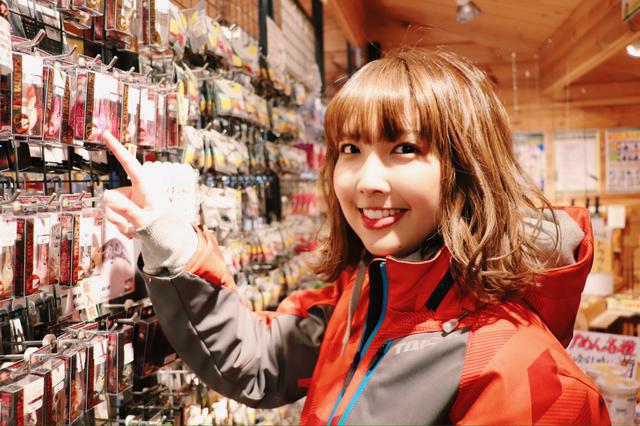 画像: 釣れたルアーも売ってました!大人買い!?