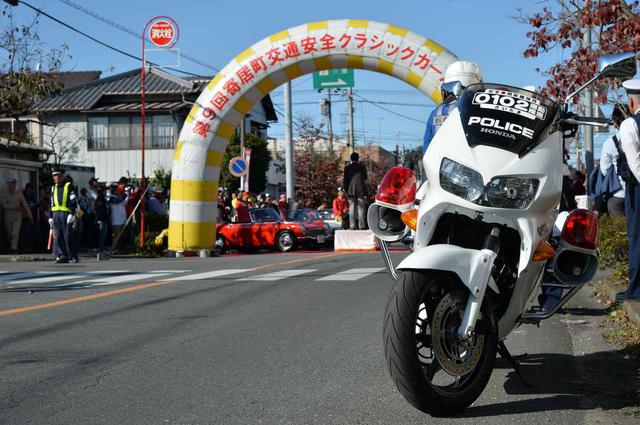 画像4: まるで昭和にタイムスリップ!旧ホンダ車が大集合【地球に帰るまで、もう少し。Vol.35】