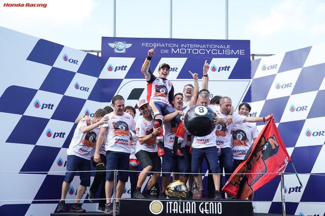 画像: 2019年は4戦を残しチャンピオンを決めたM.マルケス。同シーズンはシーズン最多獲得ポイント(420pt)記録を更新した。 www.honda.co.jp