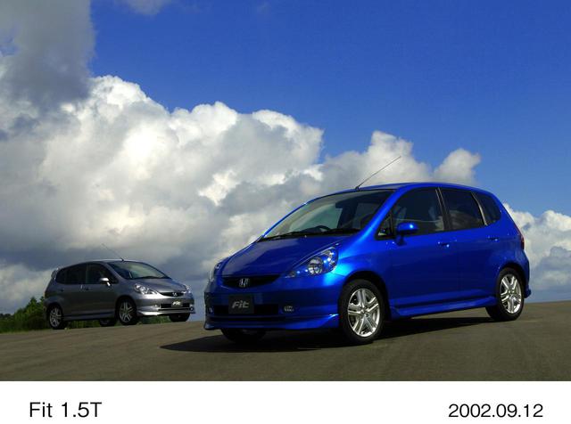 画像1: まさに21世紀のコンパクトカー革命だった