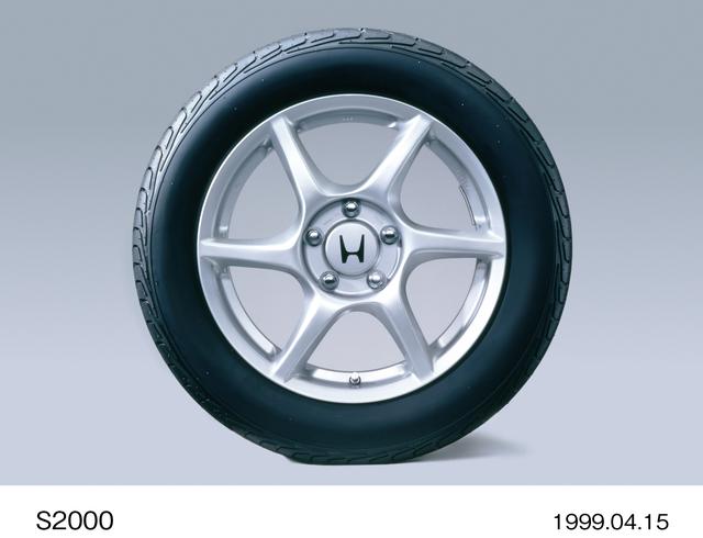 画像2: ホンダ S2000は話題が満載