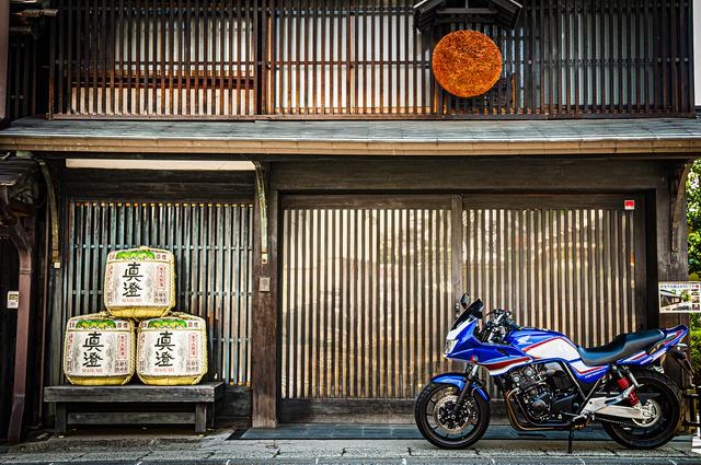画像1: 【CB400SFの記事はこちら】