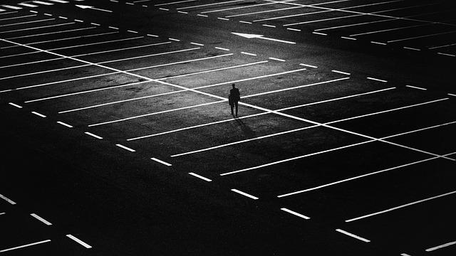 画像: チェック4:暗くてひとけのない場所は要注意