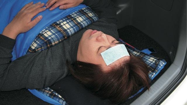 画像: 4位 冷却シートで血管を冷やす