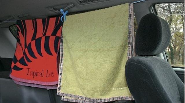 画像: 洗濯ひもや洗濯ばさみなども、車載しておきたいおすすめグッズ。