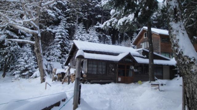 画像: 6 しらびそ小屋(通年営業) お正月1/1~2の朝は餅つきあり