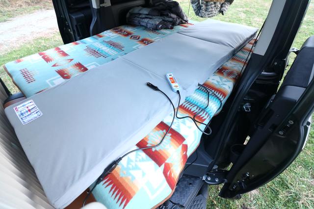 画像: 2)PROSTAFF ウォームマット ほっとねーる