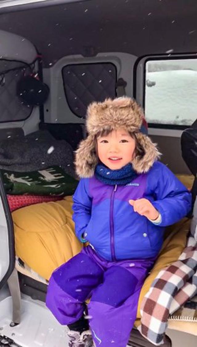 画像: 車中泊の朝、おはよー!