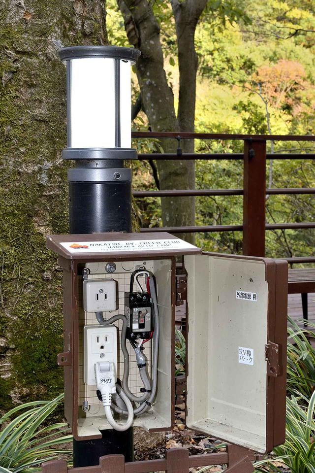 画像: RVパークは100V電源が使用可能。