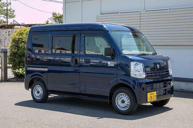 画像1: キャンピングカー普及に貢献する、快適就寝の軽キャンパー
