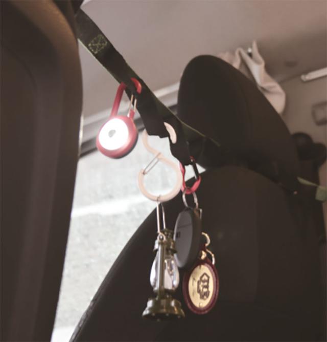 画像6: 「吊り下げ」関連グッズ 限られた車内を有効活用する収納ワザ!