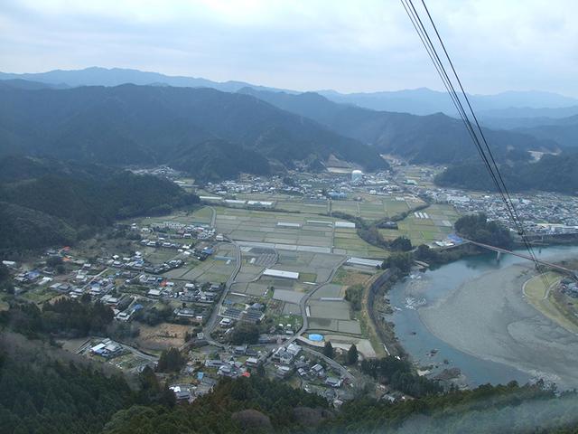 画像: 21番札所 太龍寺/西日本最長の全長2775mのロープウェイでらくらく。