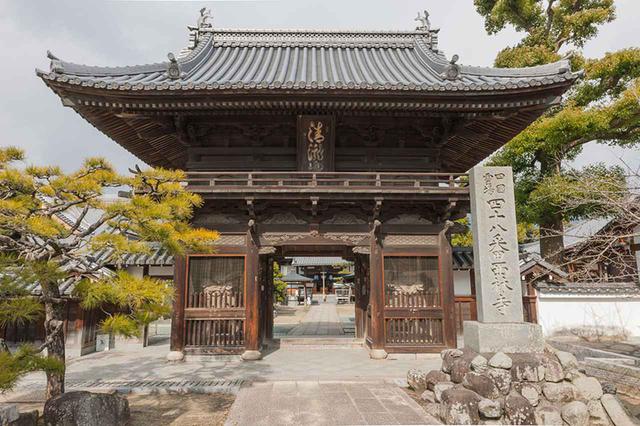 画像: 48番札所 西林寺。