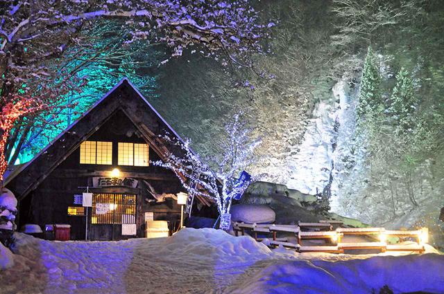 画像: 厳冬の温泉郷に広がる白銀と幻想の催し「奥飛驒冬物語」