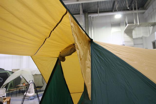 画像3: ドームテントの建てやすさにタープをプラス/コールマン