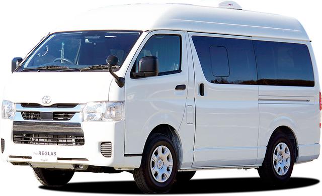 画像: ベース車両はハイエース標準ボディのハイルーフ。街中でも取り回しやすいサイズ。ふだん使いにも十分対応できる大きさといえる。