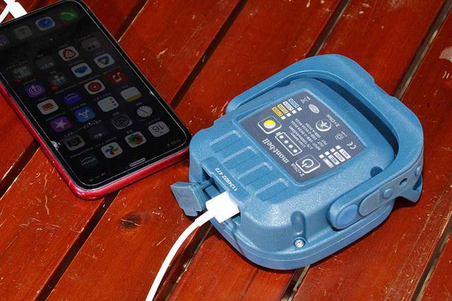 逆転の発想で勝負！モンベルの大容量充電池付きLEDが夏キャンプ