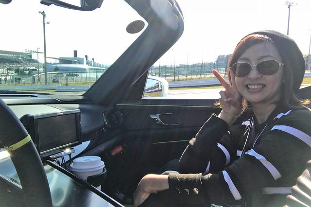 画像9: 「吉田由美、世界限定918台『ポルシェ918スパイダー』に乗る」の巻