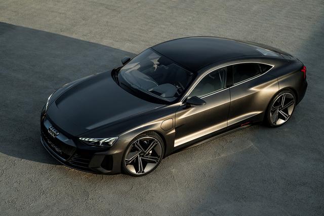 画像1: アウディがLAショーで「Audi e-tron GT concept」を発表