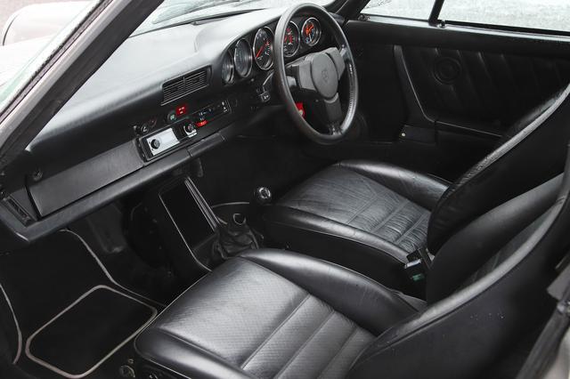 画像4: 【911 Targa】クラシックポルシェ第2弾は'77の911タルガ
