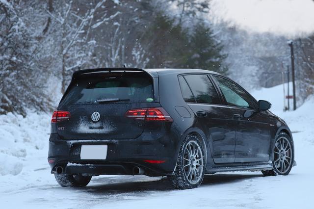 画像2: 【GTI Clubsport】VikingContact 7で雪道へ