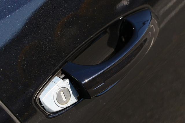 画像3: 【GTI Clubsport】出先でまさかのバッテリー切れ
