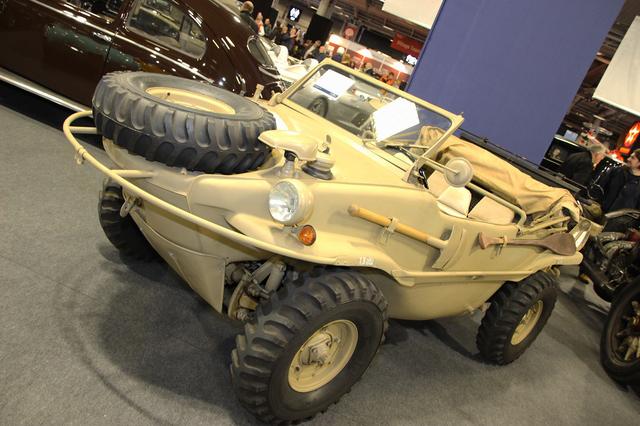 画像9: あの「シュヴィムワーゲン」はおいくら?
パリの旧車オークション
