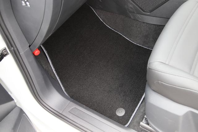 画像5: 【Golf Touran TDI】人気アイテムで、よりスタイリッシュに