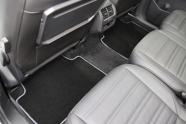 画像6: 【Golf Touran TDI】人気アイテムで、よりスタイリッシュに
