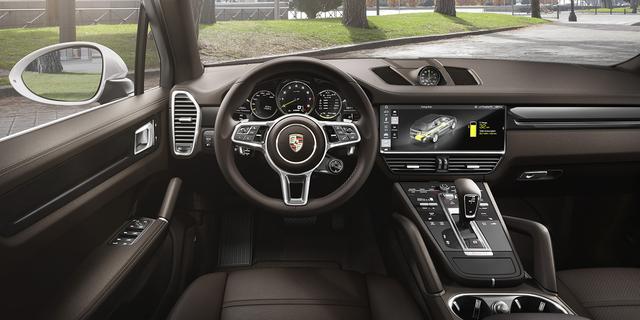画像2: 新型「カイエンEハイブリッド」予約受注がスタート