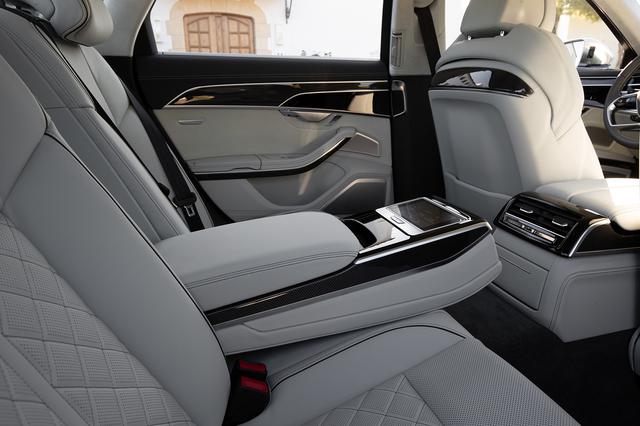 画像8: 新型「Audi S8」登場