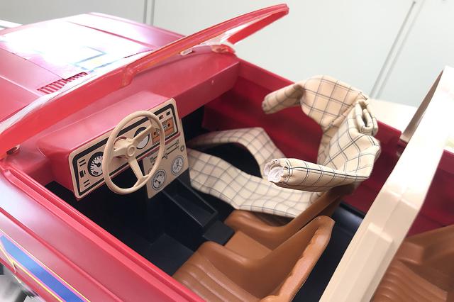 画像6: 実車より生存率低し?
初代ゴルフ・カブリオのバービー仕様