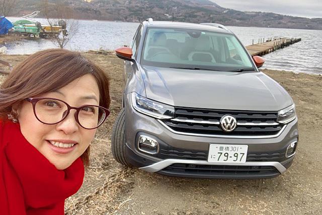 画像11: 新型「T-Cross」も!? クルマ業界女子部クリスマスリースづくり