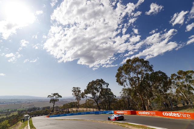 画像2: 【Bathurst 12 Hour】カンガルーが先導!? Audi勢は厳しい結果に