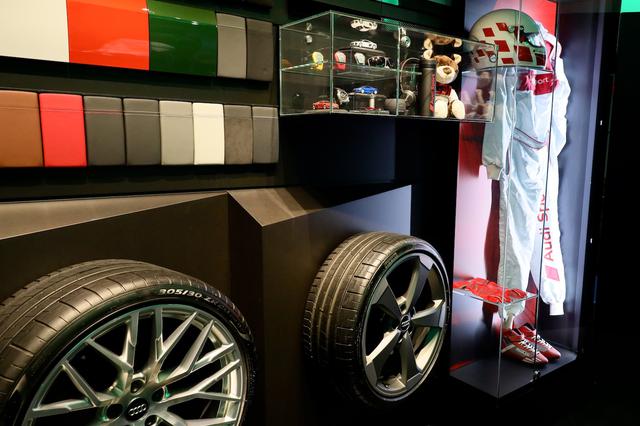 画像2: Audi Sportのアクセサリーも充実