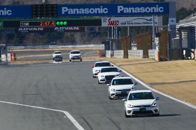 画像: レーシングコースを使った体験走行やフリー走行