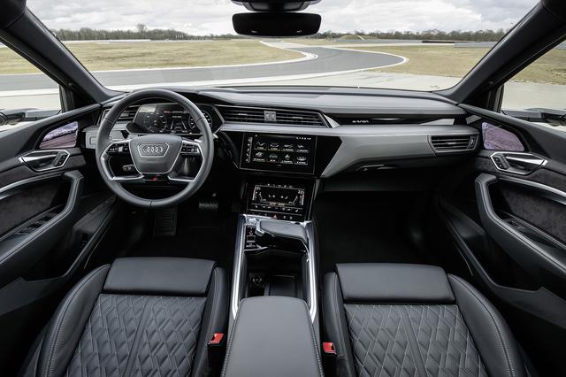 画像6: e-tronのSモデルは電動トルクベクタリング搭載