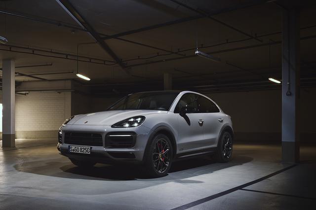 画像1: Cayenne GTS Coupe