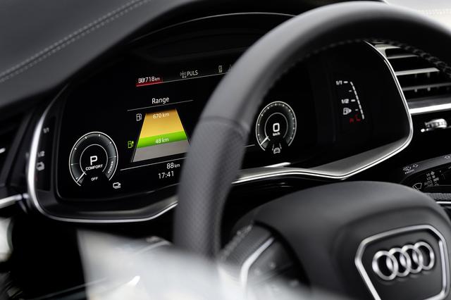 画像3: システム出力はe-tron超えの462ps! 「Audi Q8」にPHEVモデル登場
