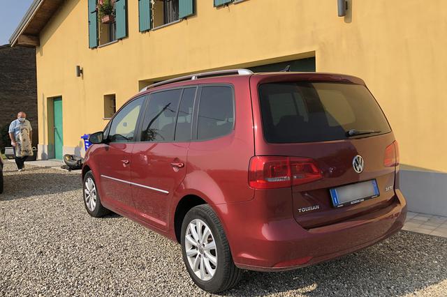 画像: 目下ジャンパオロさんは、VWラインナップにおけるミニバンモデルの電動車充実を願っている。