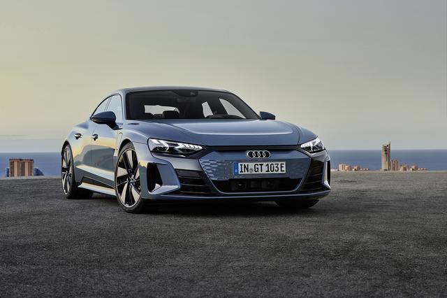 画像1: Audi e-tron GT quattro