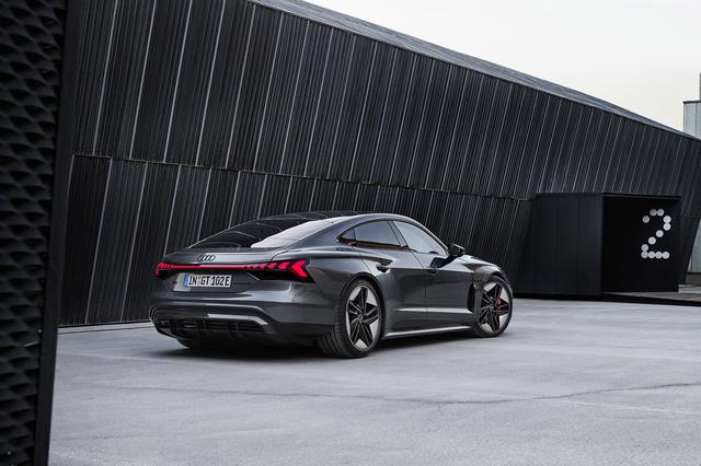 画像2: Audi RS e-tron GT