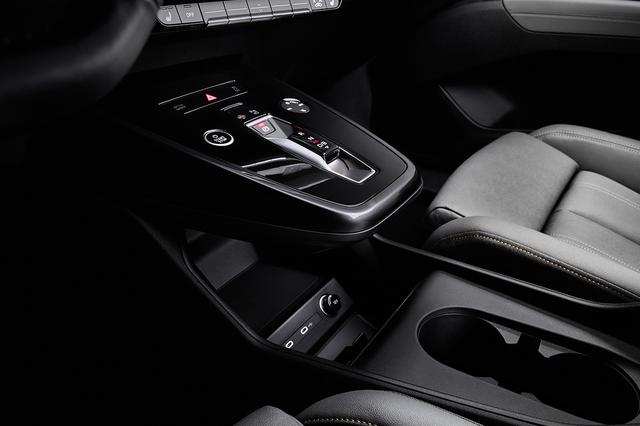 画像6: 「Audi Q4 e-tron」のインテリアが明らかに