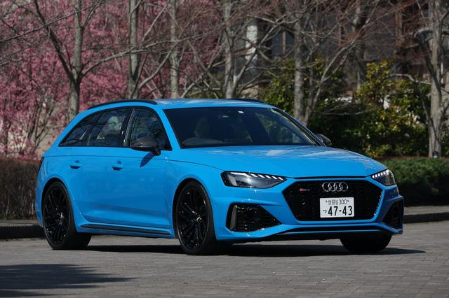 画像1: 【ミニ試乗記】Audi RS 4 Avant